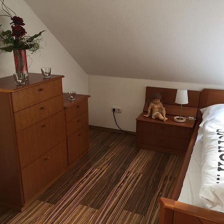 Gaestezimmer Hausaeckerweg Erlangen Zewnętrze zdjęcie